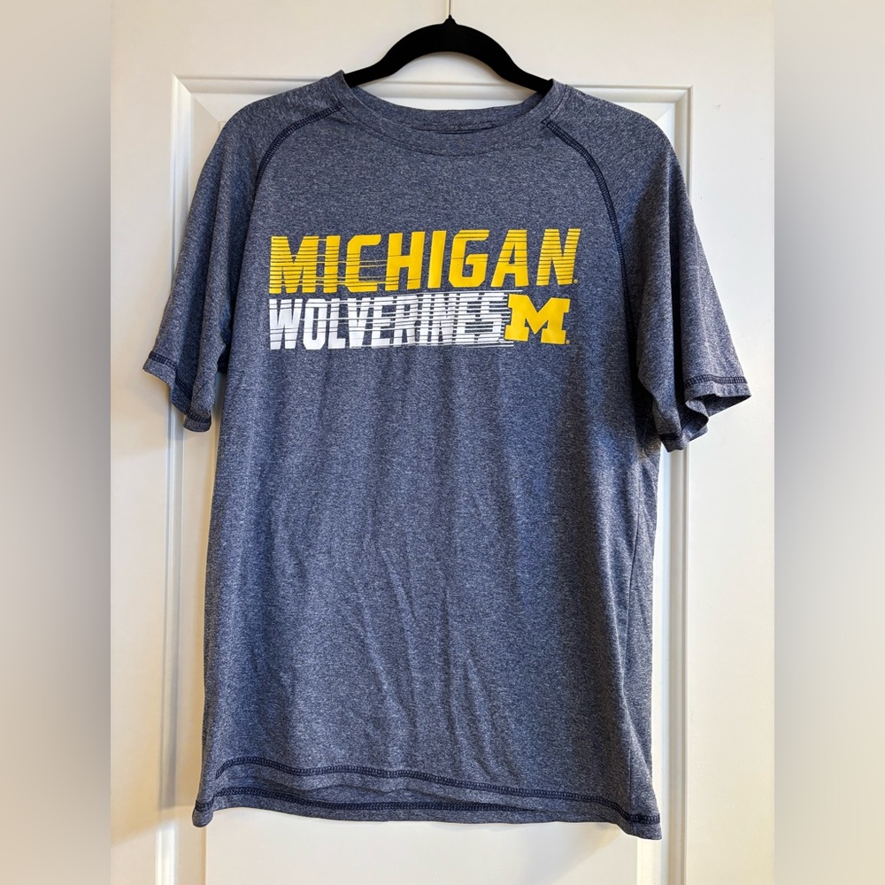 Threads 4 Thought Gray and Yellow University of Michigan Men's Shirt
